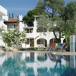 Oscar Seaside & By Club Aquarium Guvercinlik (Bodrum)