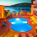 Oscar Seaside & By Club Aquarium Ξενοδοχείο