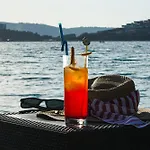 Oscar Seaside & By Club Aquarium Гюверджинлик