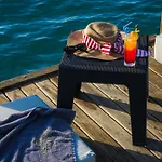 Oscar Seaside & By Club Aquarium Hotel 4*