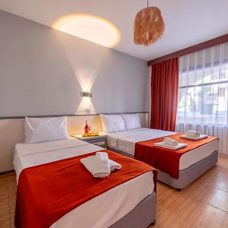Hotel Club Aquarium & 3*