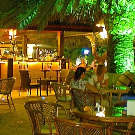 Oscar Seaside & فندق غوفرجينليك