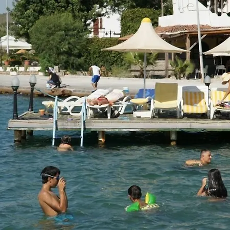 Szálloda Oscar Seaside & Guvercinlik