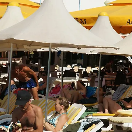 فندق Oscar Seaside & 4*
