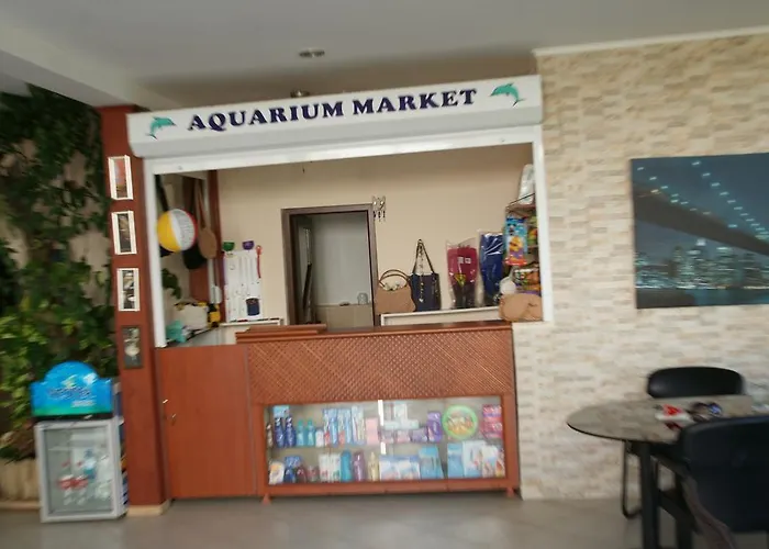 Oscar Seaside & By Club Aquarium Hotel 4*